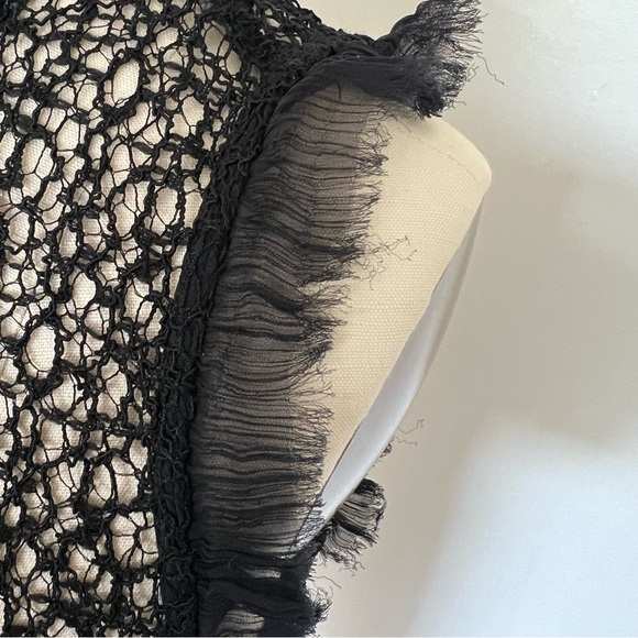 Trouvé Netted Fringe Sleeveless Top - Picture 6 of 7